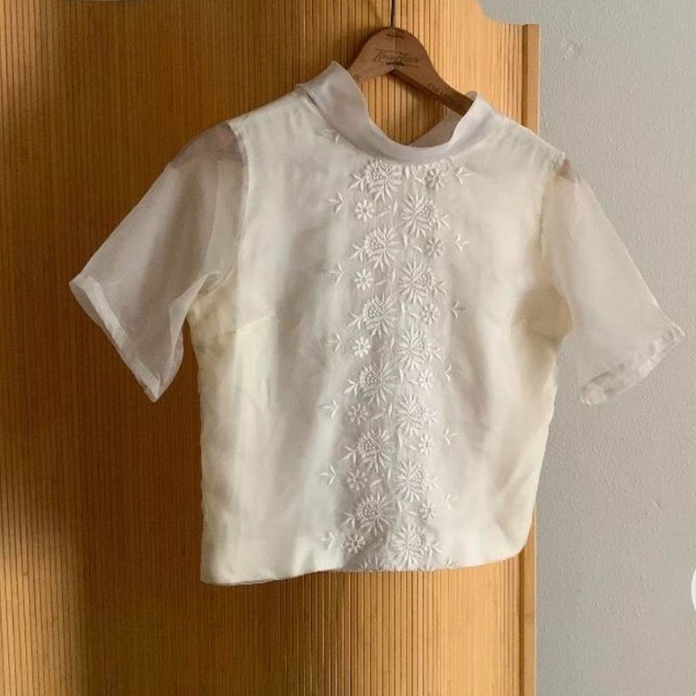 Beautiful embroidered vintage sheer button up